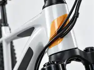 Schutzfolie für Fahrrad und E-Bike bei Kabelkontakt am Rahmen